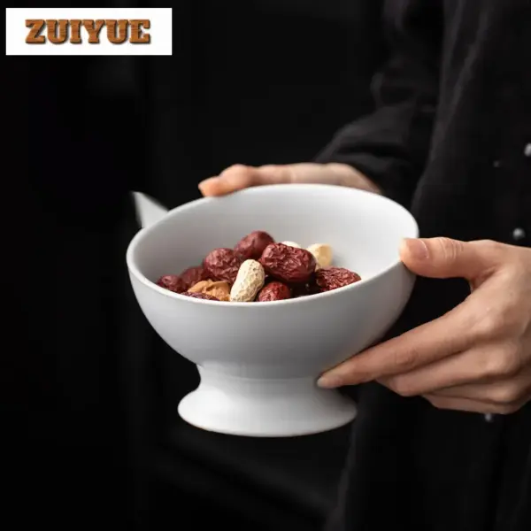 صينية فواكه يدوية بيضاء عتيقة | تصميم راقي مع حواف مرتفعة مناسبة للضيافة والمجالس