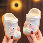 ⁦أحذية صيفية للأطفال - تصميم دب كارتوني⁩ - الصورة ⁦7⁩