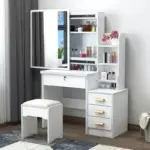 ⁦طاولة مكياج فاخرة مع مرآة مضيئة⁩ - الصورة ⁦26⁩