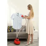 ⁦مكواة بخار كاملة الحجم مع ملحقات متكاملة⁩ - الصورة ⁦4⁩