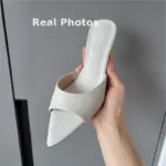 ⁦صندل نسائي بكعب عال من الجلد الطبيعي⁩ - الصورة ⁦9⁩
