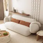 ⁦مجموعة أريكة بيضاء بتصميم عصري⁩ - الصورة ⁦4⁩