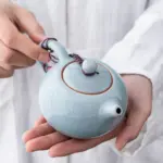 ⁦إبريق شاي سيراميك بتصميم متشقّق جليدياً⁩ - الصورة ⁦5⁩