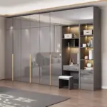 ⁦خزانة ملابس ذكية متعددة الوظائف بتصميم عصري⁩ - الصورة ⁦4⁩