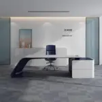 ⁦مكتب خشبي فريد ومميز⁩ - الصورة ⁦2⁩