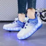 ⁦حذاء تزلج أطفال بإضاءة LED - تصميم مضيء⁩ - الصورة ⁦6⁩