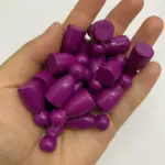 ⁦قطع شطرنج خشبية ملونة متعددة⁩ - الصورة ⁦9⁩