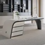 مكتب كمبيوتر أبيض فاخر بتخزين مدمج