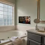 ⁦مرآة ذكية بتقنية عالية مع شاشة تلفزيون 4K مخفية⁩ - الصورة ⁦2⁩