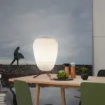 ⁦مصباح طاولة إيطالي ذو حامل ثلاثي⁩ - الصورة ⁦5⁩