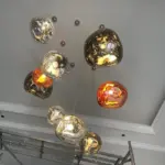 ⁦ثريا اكريليك معلقة بتصميم مينيماليست⁩ - الصورة ⁦4⁩