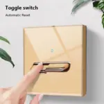 ⁦مفتاح حائط زجاجي ذهبي كلاسيكي⁩ - الصورة ⁦4⁩