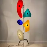 ⁦لمبة أرضية فنية وإبداعية⁩ - الصورة ⁦3⁩