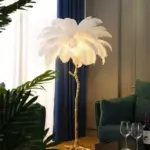 ⁦لمبة أرضية بريش النعام الفاخرة⁩ - الصورة ⁦2⁩