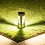 ⁦أعمدة إضاءة حدائق خارجية بتصميم عصري⁩ - الصورة ⁦5⁩